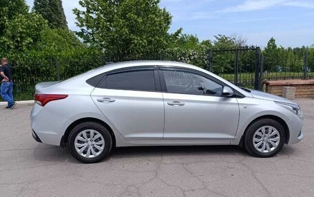 Hyundai Solaris II рестайлинг, 2018 год, 1 299 000 рублей, 7 фотография