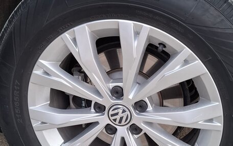 Volkswagen Tiguan II, 2021 год, 2 890 000 рублей, 14 фотография