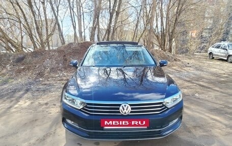 Volkswagen Passat B8 рестайлинг, 2018 год, 2 690 000 рублей, 3 фотография