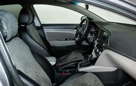 Hyundai Elantra VI рестайлинг, 2019 год, 1 050 000 рублей, 6 фотография