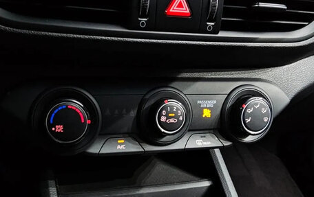 KIA K3, 2022 год, 1 570 000 рублей, 12 фотография