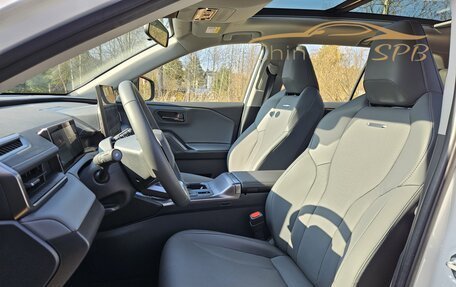 Toyota RAV4, 2026 год, 4 080 000 рублей, 16 фотография