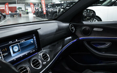 Mercedes-Benz E-Класс, 2016 год, 2 999 585 рублей, 21 фотография