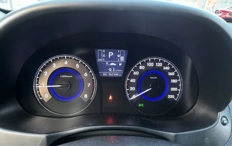 Hyundai Solaris II рестайлинг, 2014 год, 1 000 000 рублей, 7 фотография