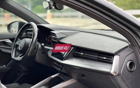 Audi A3, 2022 год, 2 020 000 рублей, 14 фотография