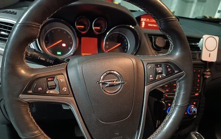 Opel Mokka I, 2013 год, 1 240 000 рублей, 20 фотография