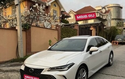 Toyota Avalon, 2022 год, 3 800 000 рублей, 1 фотография