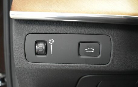 Volvo XC90 II рестайлинг, 2018 год, 3 949 000 рублей, 21 фотография