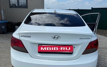 Hyundai Solaris II рестайлинг, 2013 год, 995 000 рублей, 3 фотография