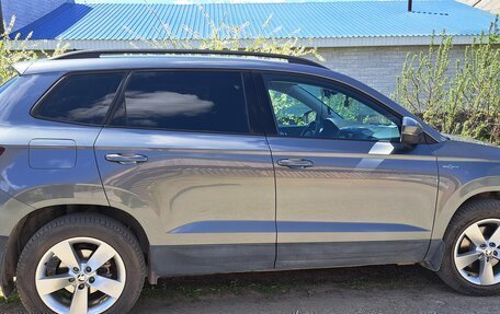 Skoda Karoq I, 2021 год, 2 700 000 рублей, 3 фотография