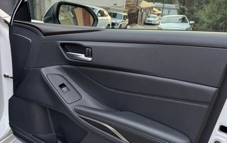 Toyota Avalon, 2022 год, 3 800 000 рублей, 11 фотография