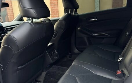 Toyota Avalon, 2022 год, 3 800 000 рублей, 16 фотография