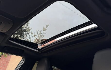 Toyota Avalon, 2022 год, 3 800 000 рублей, 27 фотография