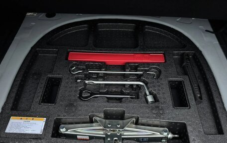 Toyota Avalon, 2022 год, 3 800 000 рублей, 22 фотография