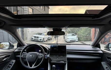 Toyota Avalon, 2022 год, 3 800 000 рублей, 25 фотография