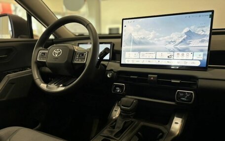 Toyota RAV4, 2026 год, 4 950 000 рублей, 26 фотография