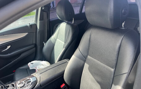 Mercedes-Benz E-Класс, 2018 год, 2 800 000 рублей, 9 фотография