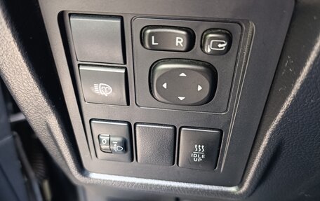 Toyota Land Cruiser Prado 150 рестайлинг 2, 2018 год, 4 699 000 рублей, 9 фотография