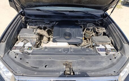 Toyota Land Cruiser Prado 150 рестайлинг 2, 2018 год, 4 699 000 рублей, 16 фотография