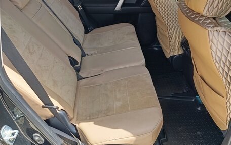 Toyota Land Cruiser Prado 150 рестайлинг 2, 2018 год, 4 699 000 рублей, 14 фотография