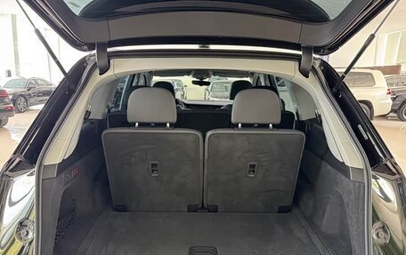 Audi Q7, 2022 год, 5 700 006 рублей, 17 фотография