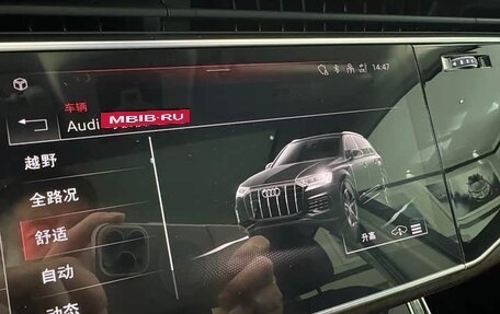 Audi Q7, 2022 год, 5 700 006 рублей, 12 фотография