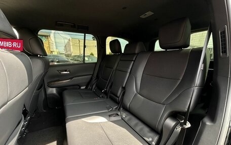 Toyota Land Cruiser, 2022 год, 8 995 000 рублей, 24 фотография