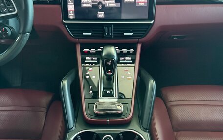 Porsche Cayenne III, 2019 год, 8 800 000 рублей, 23 фотография