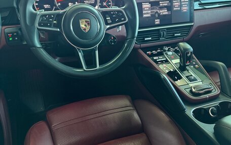 Porsche Cayenne III, 2019 год, 8 800 000 рублей, 27 фотография