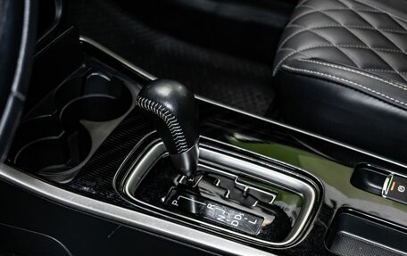 Mitsubishi Outlander III рестайлинг 3, 2022 год, 2 700 000 рублей, 21 фотография