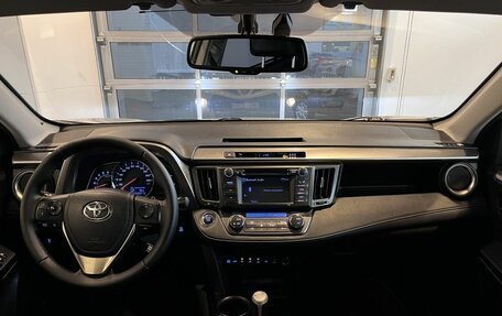 Toyota RAV4, 2013 год, 1 988 000 рублей, 9 фотография