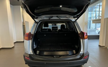 Toyota RAV4, 2013 год, 1 988 000 рублей, 34 фотография