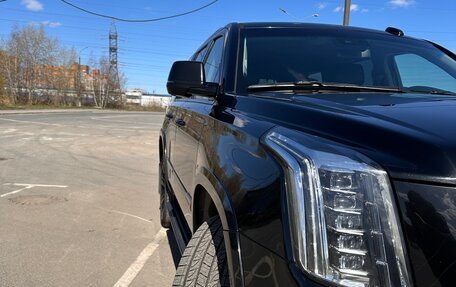 Cadillac Escalade IV, 2018 год, 4 980 000 рублей, 1 фотография