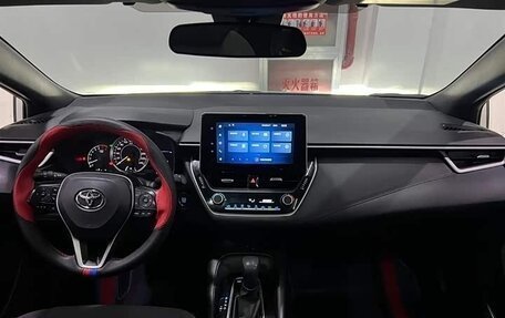 Toyota Corolla, 2023 год, 1 554 000 рублей, 8 фотография