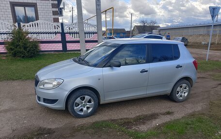 Skoda Fabia II, 2013 год, 470 000 рублей, 2 фотография