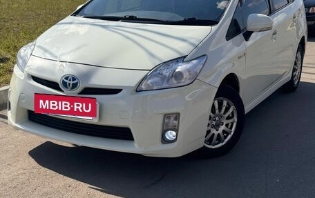 Toyota Prius, 2009 год, 625 000 рублей, 3 фотография