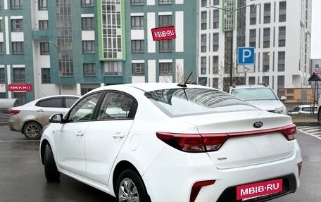 KIA Rio IV, 2018 год, 1 395 000 рублей, 3 фотография
