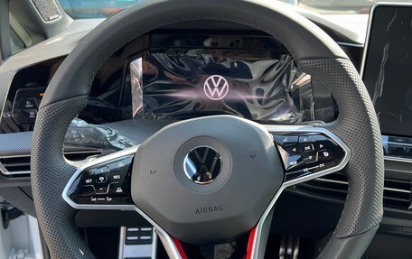 Volkswagen Golf GTI, 2025 год, 5 200 000 рублей, 23 фотография