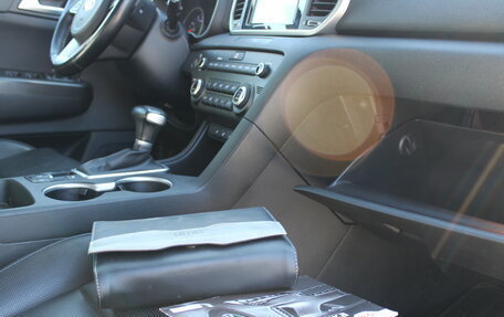 KIA Sportage IV рестайлинг, 2018 год, 2 299 000 рублей, 21 фотография