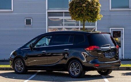 Opel Zafira C рестайлинг, 2013 год, 1 095 000 рублей, 4 фотография