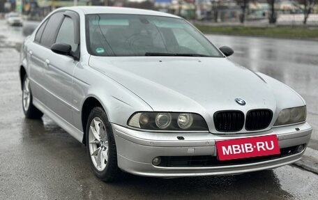 BMW 5 серия, 2002 год, 740 000 рублей, 1 фотография