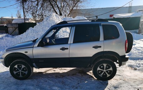 Chevrolet Niva I рестайлинг, 2004 год, 295 000 рублей, 8 фотография