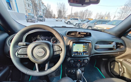 Jeep Renegade I рестайлинг, 2022 год, 2 400 000 рублей, 6 фотография