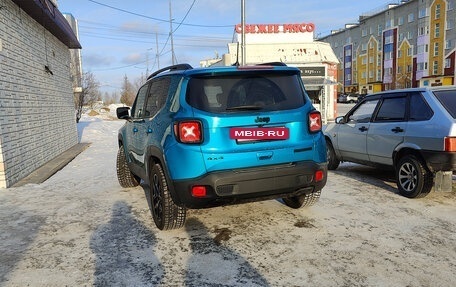Jeep Renegade I рестайлинг, 2022 год, 2 400 000 рублей, 3 фотография