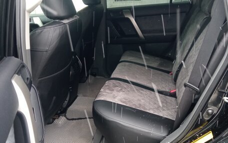 Toyota Land Cruiser Prado 150 рестайлинг 2, 2011 год, 2 850 000 рублей, 7 фотография