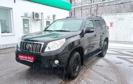 Toyota Land Cruiser Prado 150 рестайлинг 2, 2011 год, 2 850 000 рублей, 12 фотография