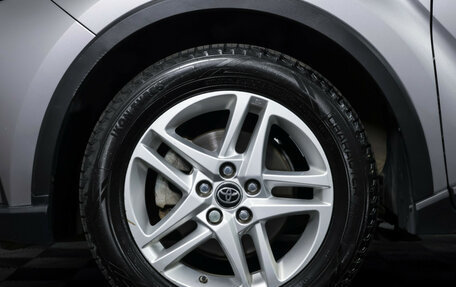 Toyota C-HR I рестайлинг, 2019 год, 2 690 000 рублей, 20 фотография