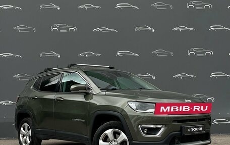 Jeep Compass II, 2019 год, 2 095 700 рублей, 3 фотография