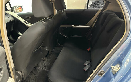 Toyota Yaris III рестайлинг, 2006 год, 420 000 рублей, 8 фотография