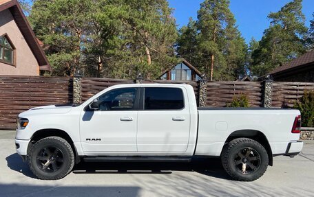 Rambler 1500, 2020 год, 7 600 000 рублей, 6 фотография